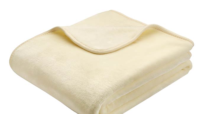 Wohndecke hell, schlicht - Gebers